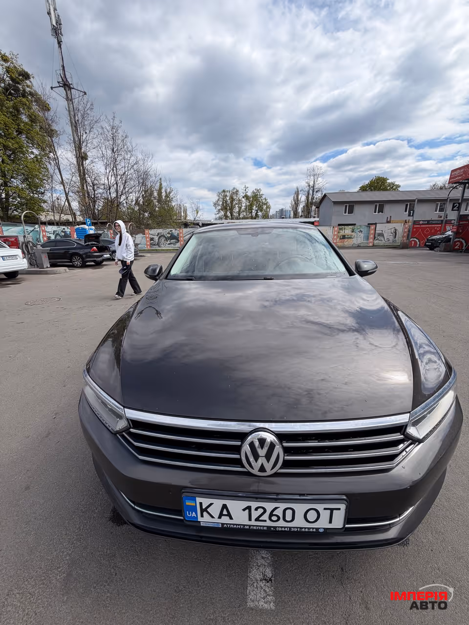 Volkswagen Passat - фото 2