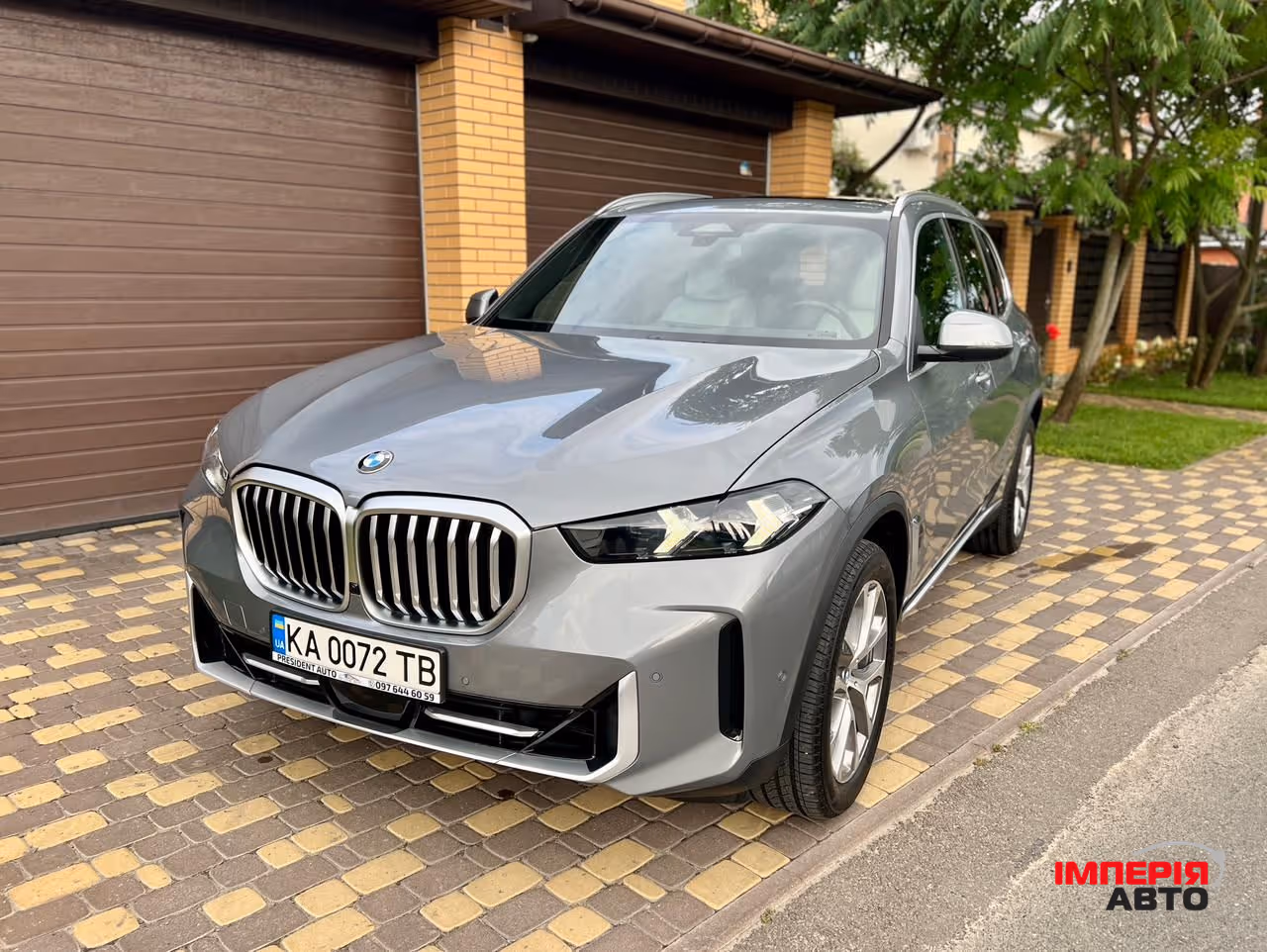 BMW X5 - фото 2