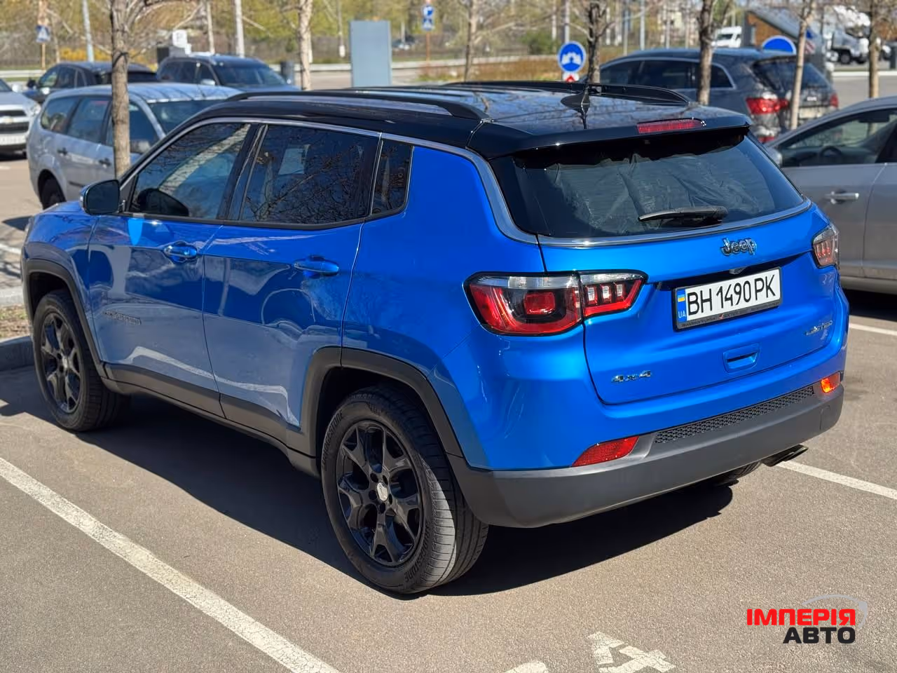 Jeep Compass - фото 6