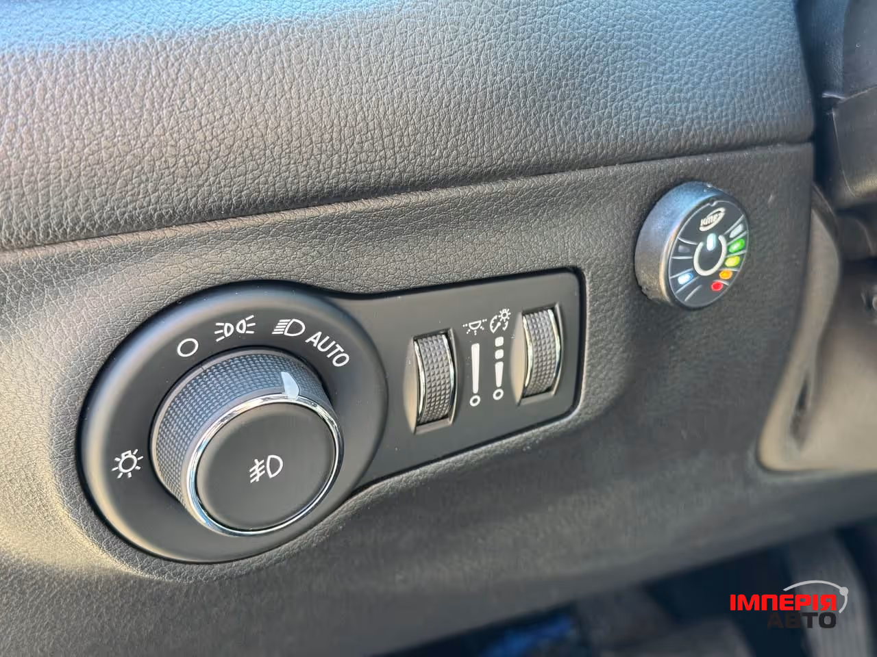 Jeep Compass - фото 18