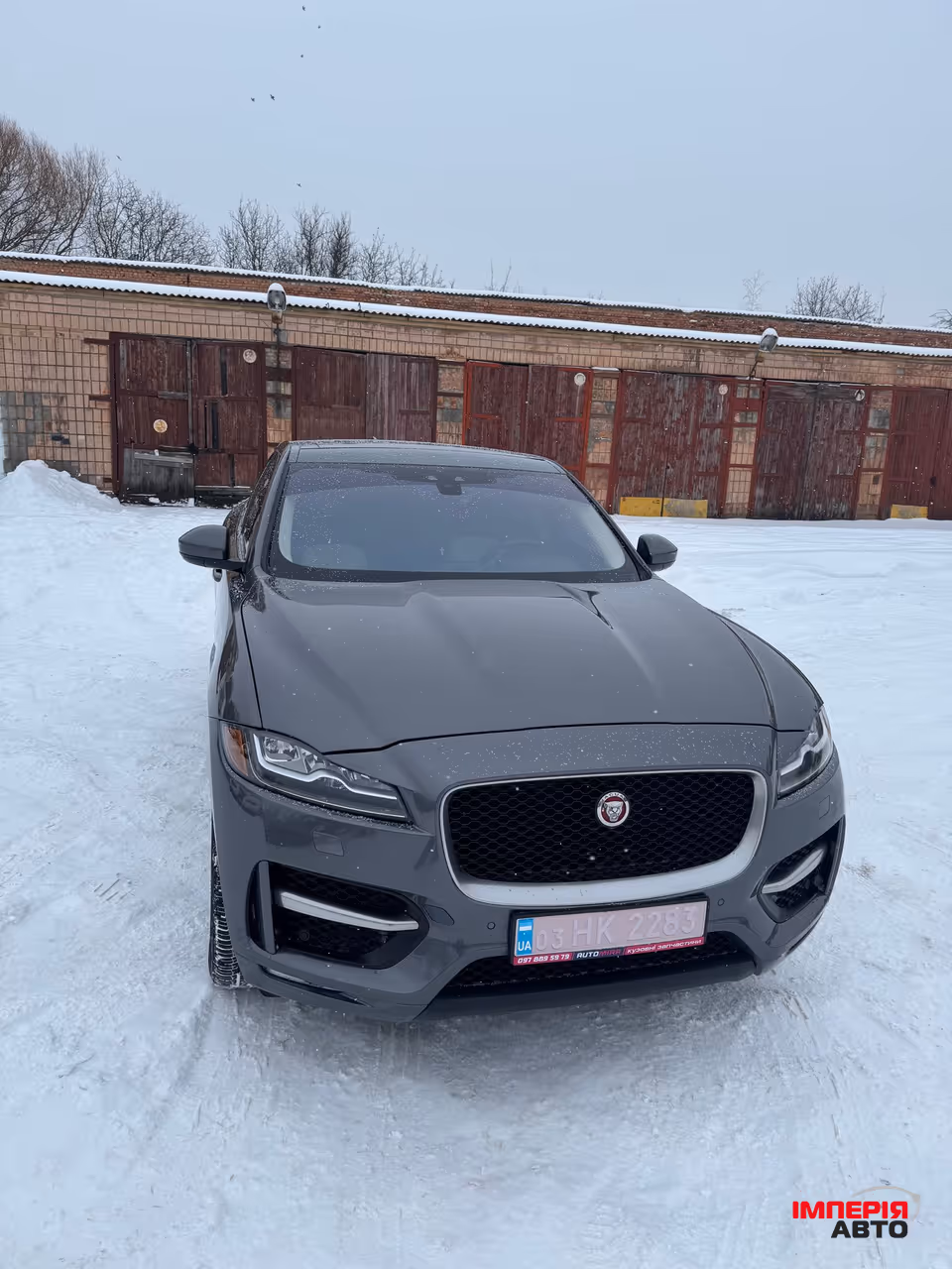 Jaguar F-Pace - фото 2