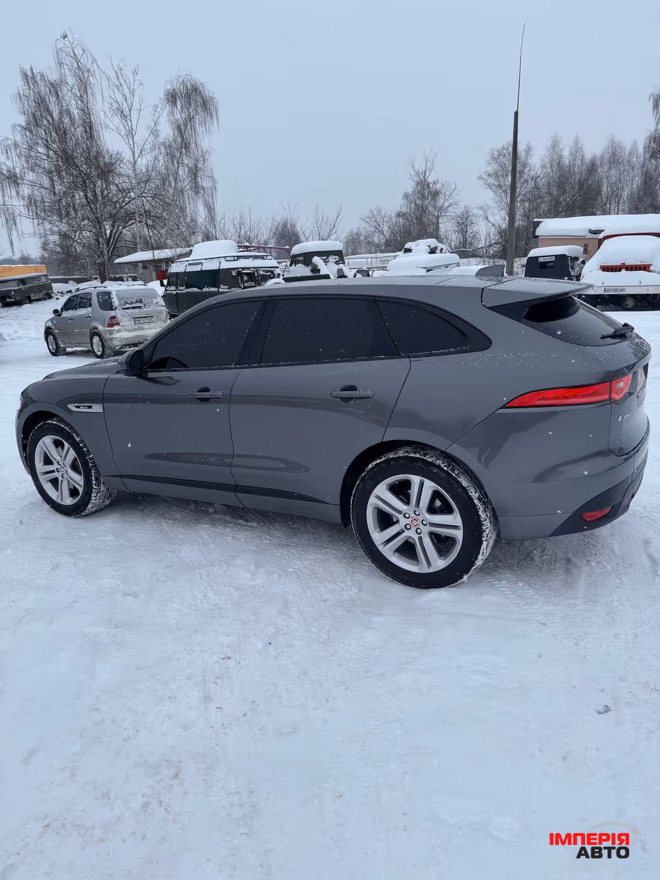 Jaguar F-Pace - фото 5