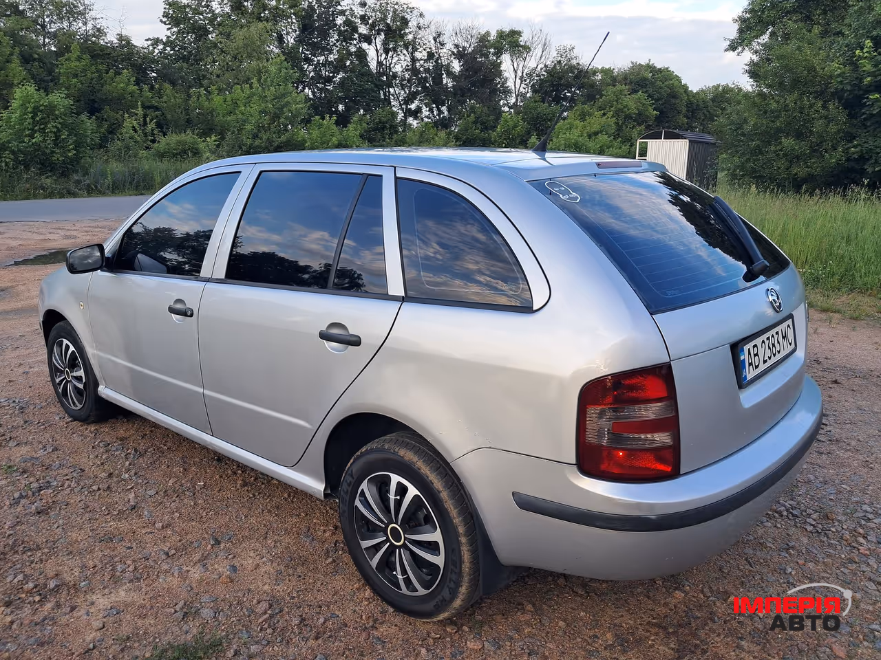 Skoda Fabia - фото 4