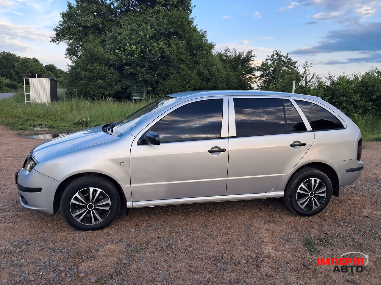 Skoda Fabia - фото 6