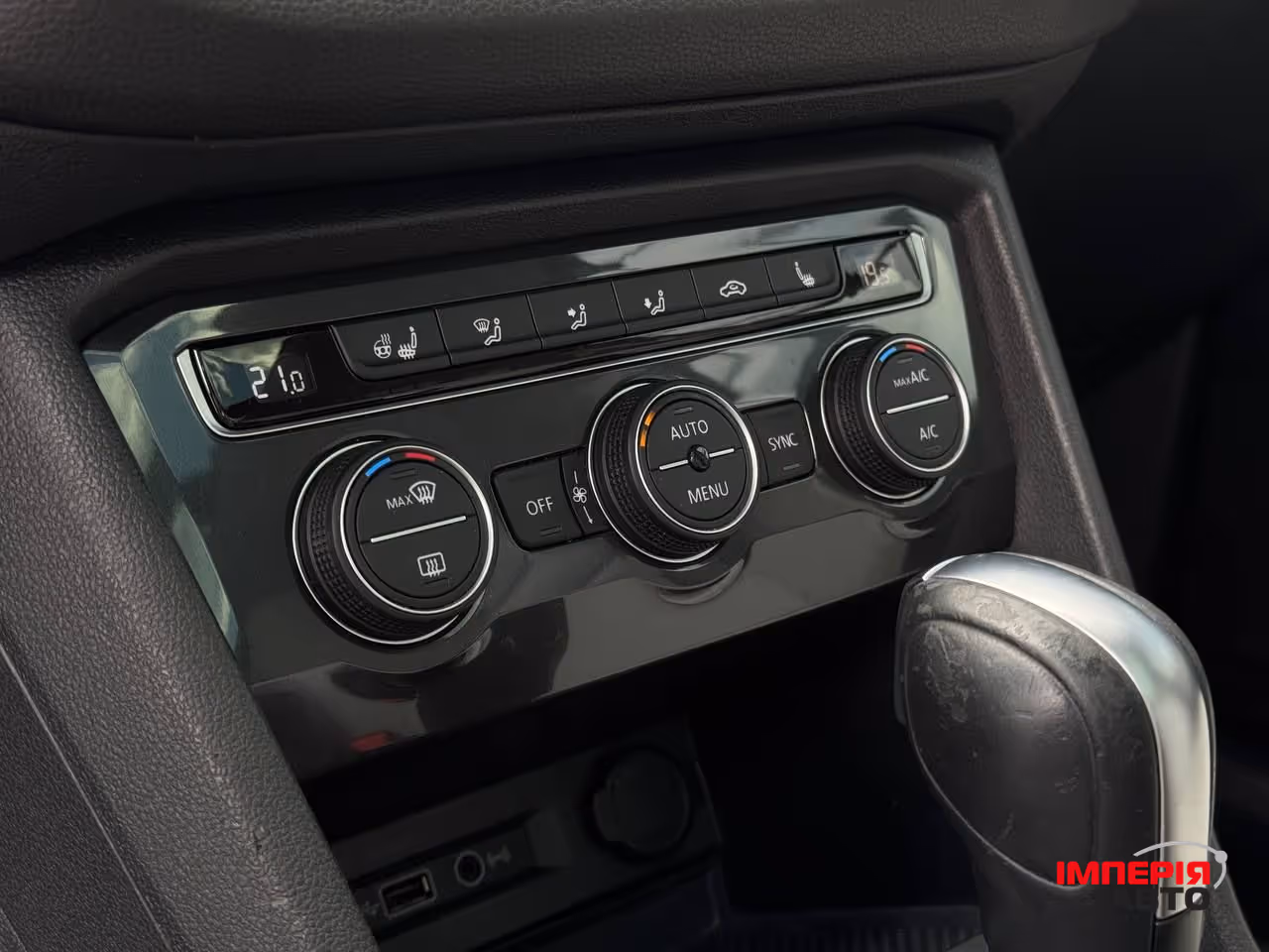 Volkswagen Tiguan - фото 43