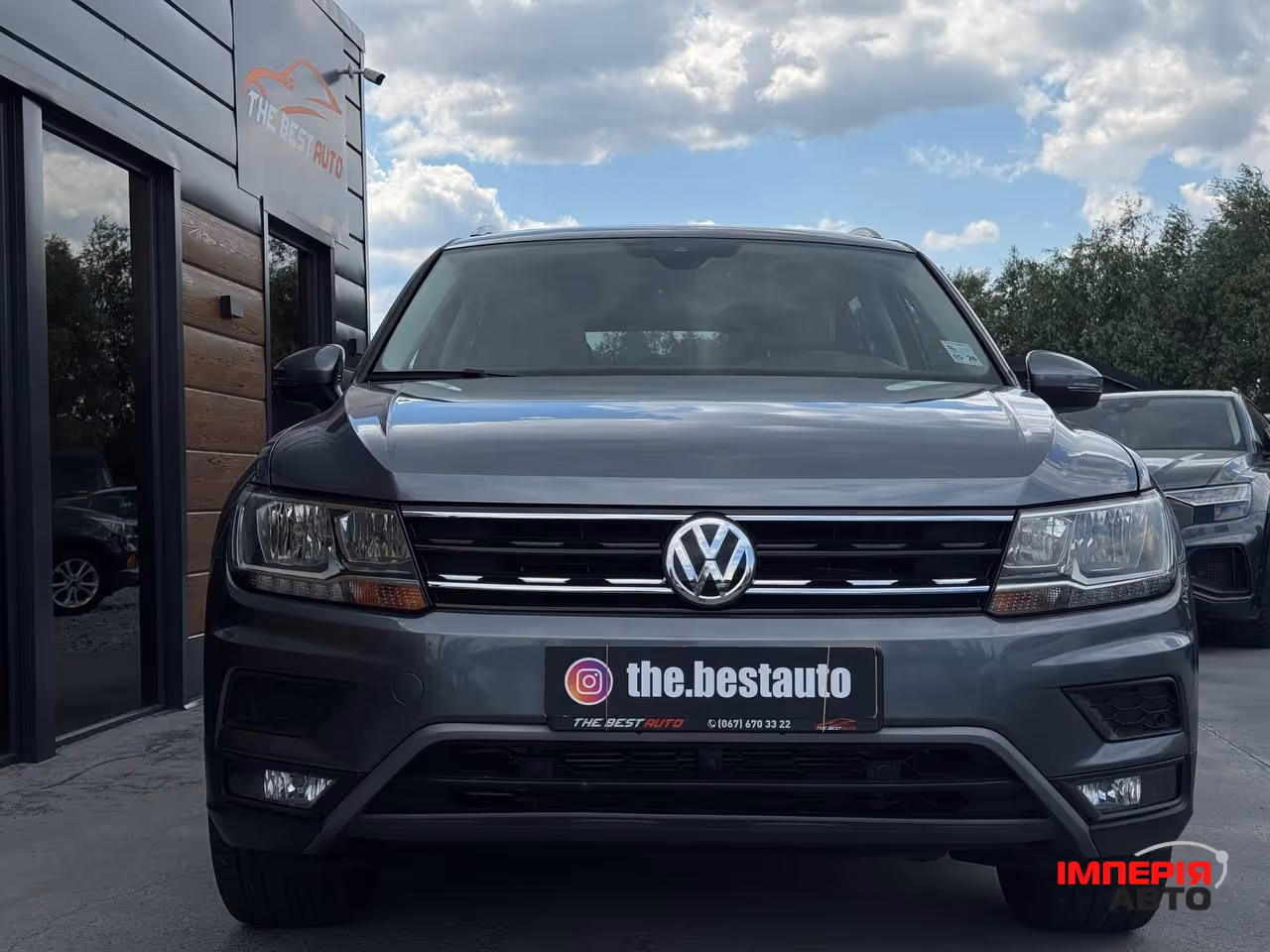 Volkswagen Tiguan - фото 9
