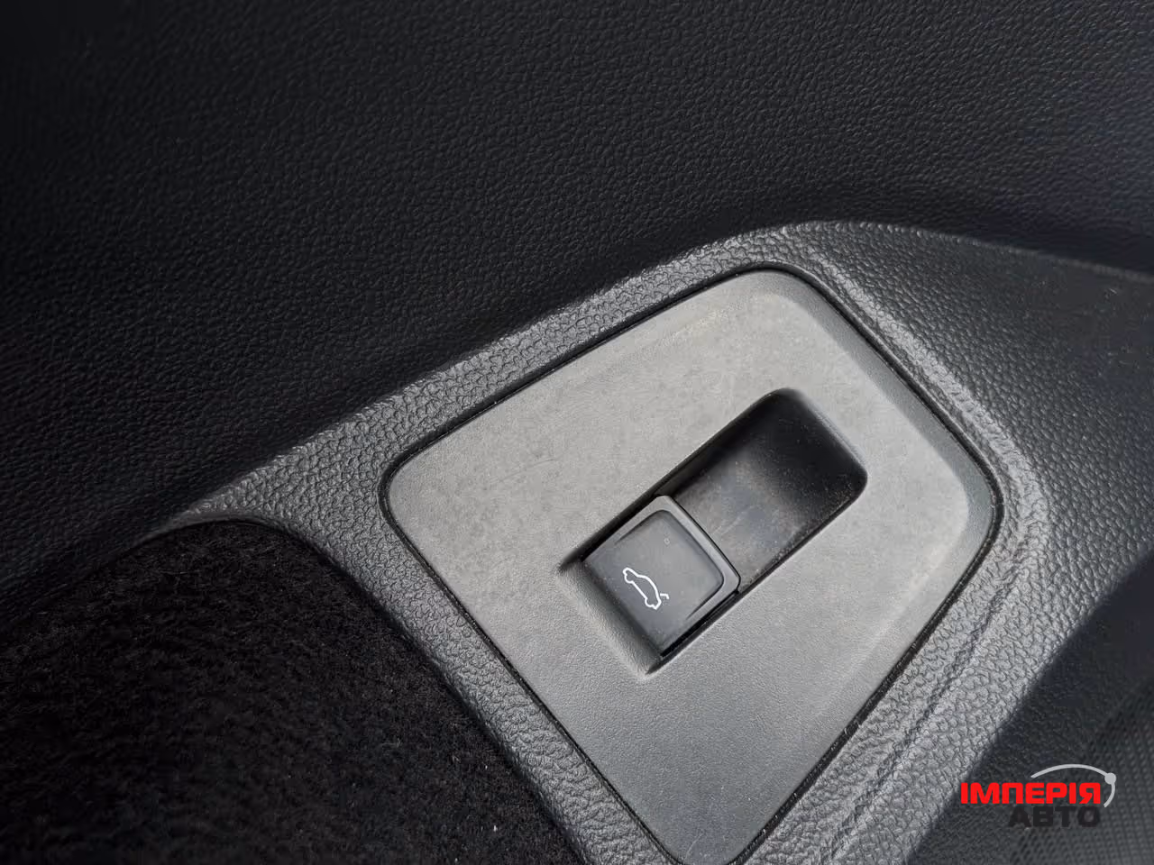 Volkswagen Tiguan - фото 29