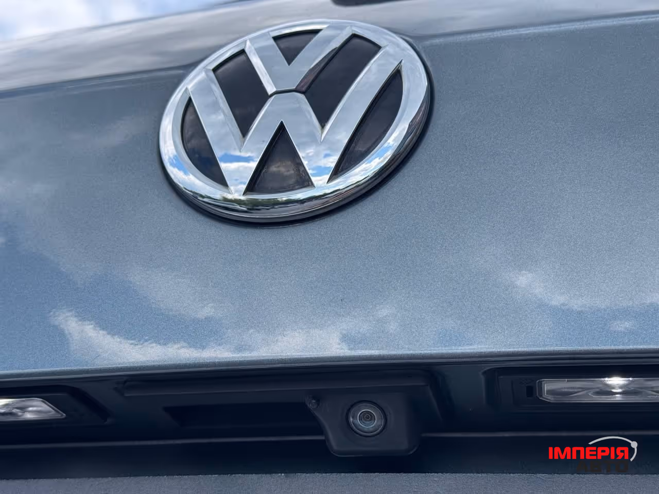 Volkswagen Tiguan - фото 16