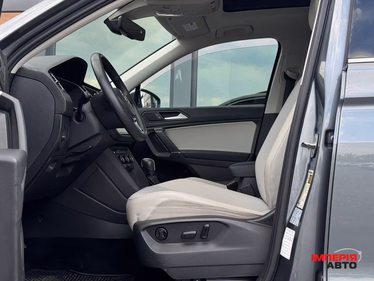 Volkswagen Tiguan - фото 32