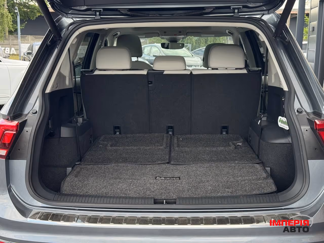 Volkswagen Tiguan - фото 19