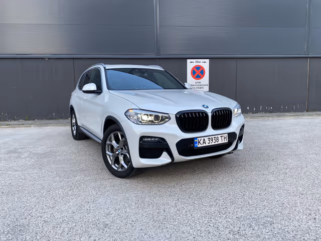 BMW X3 - фото 2