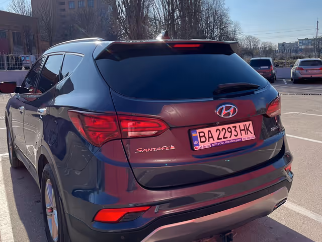 Hyundai Santa Fe - фото 4