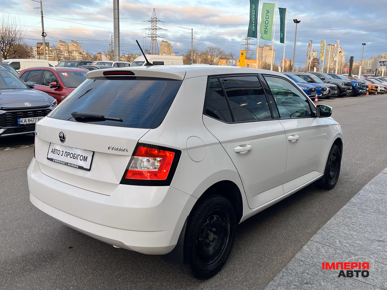 Skoda Fabia - фото 6
