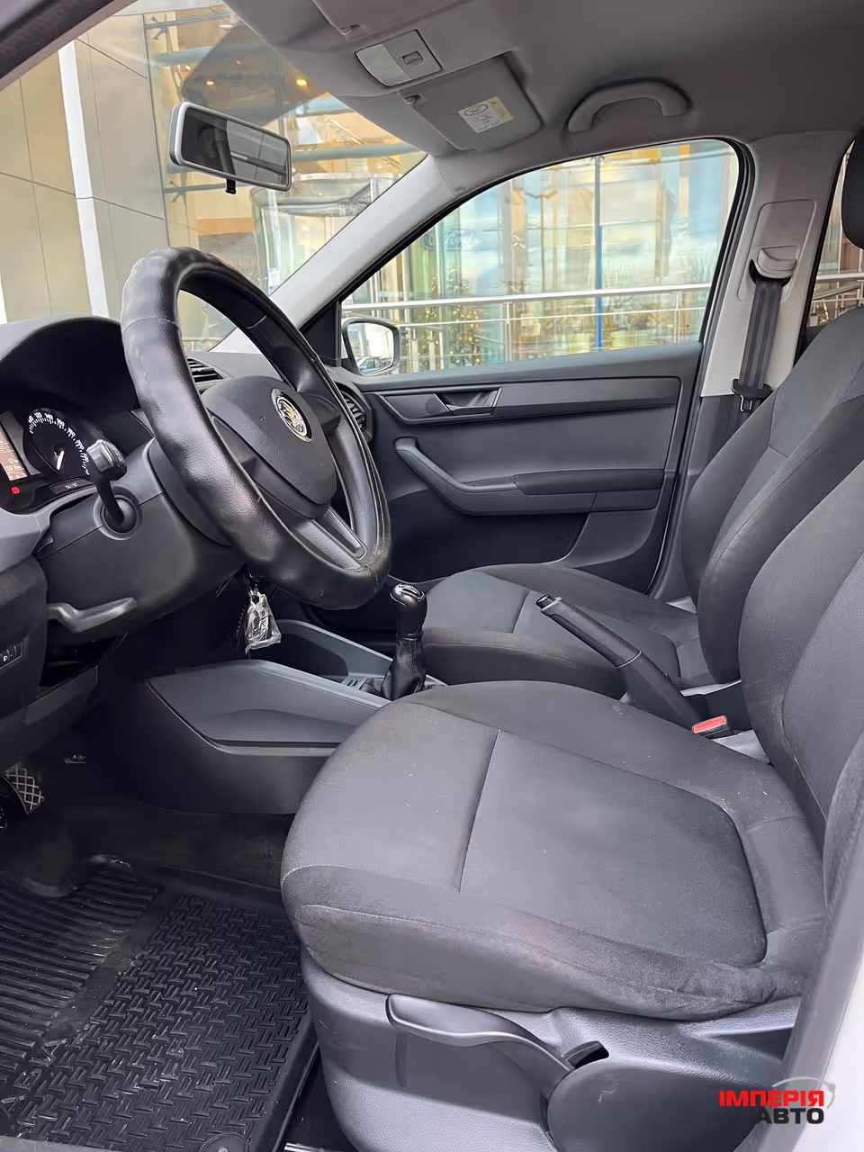 Skoda Fabia - фото 19