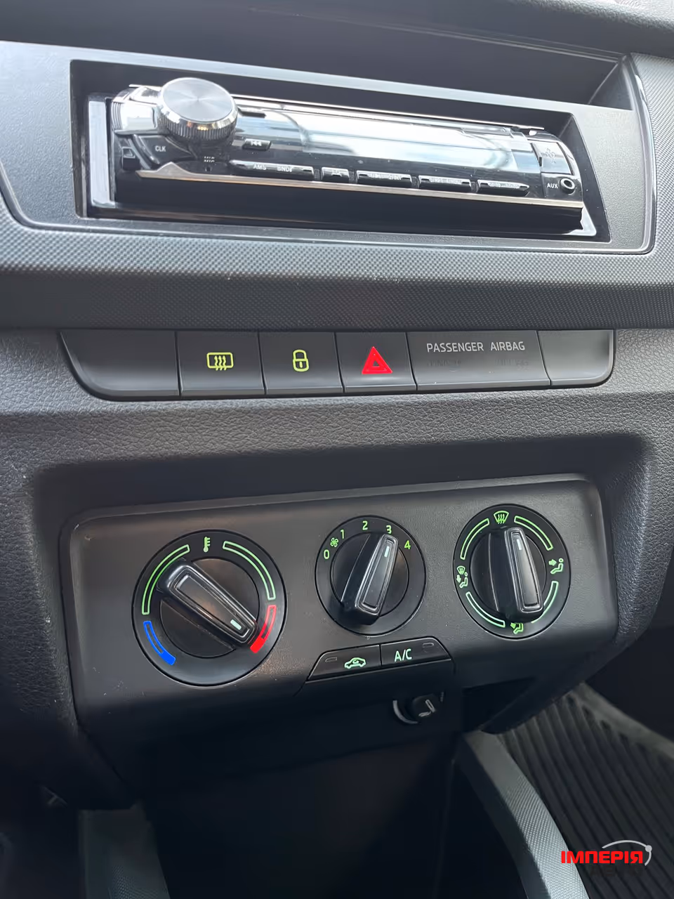 Skoda Fabia - фото 20