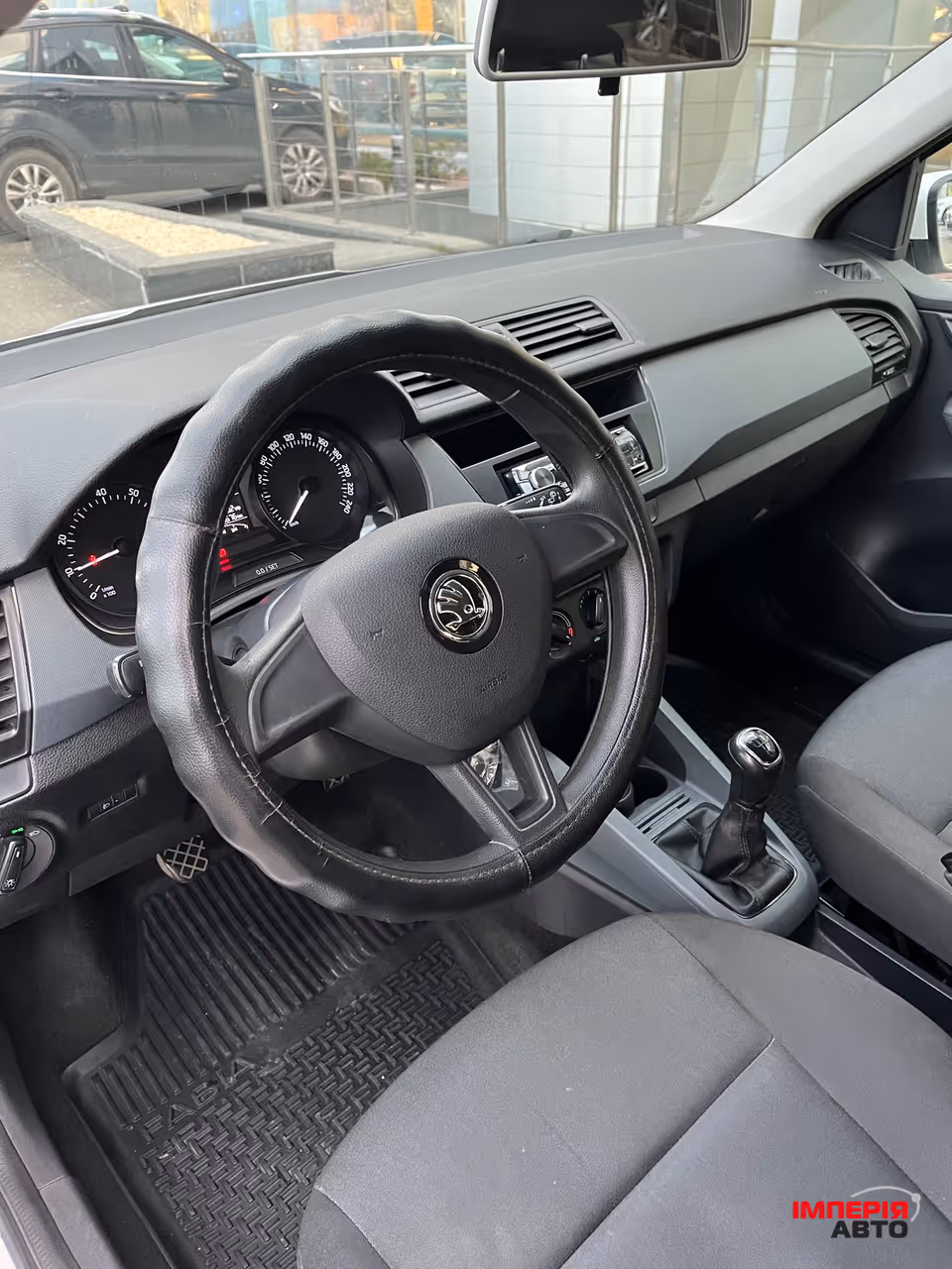 Skoda Fabia - фото 15