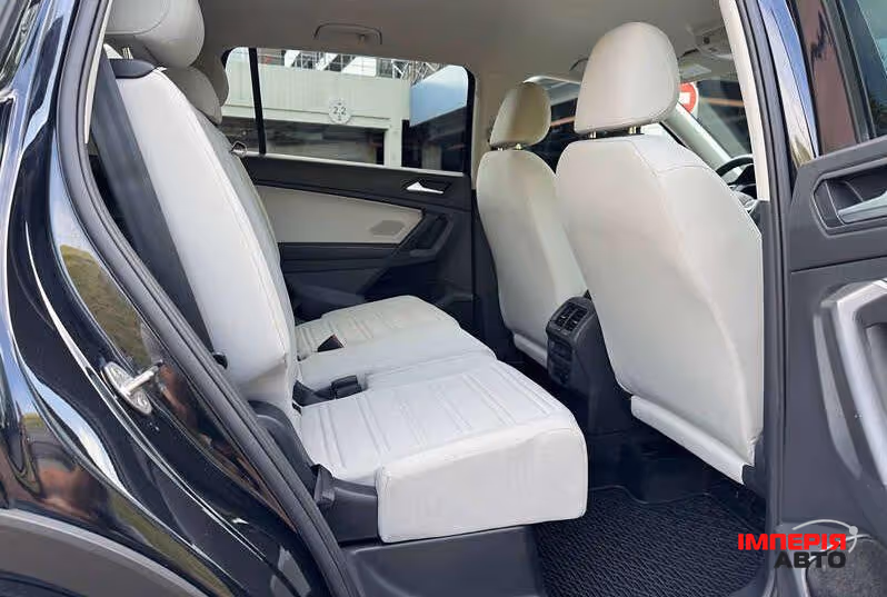 Volkswagen Tiguan - фото 13