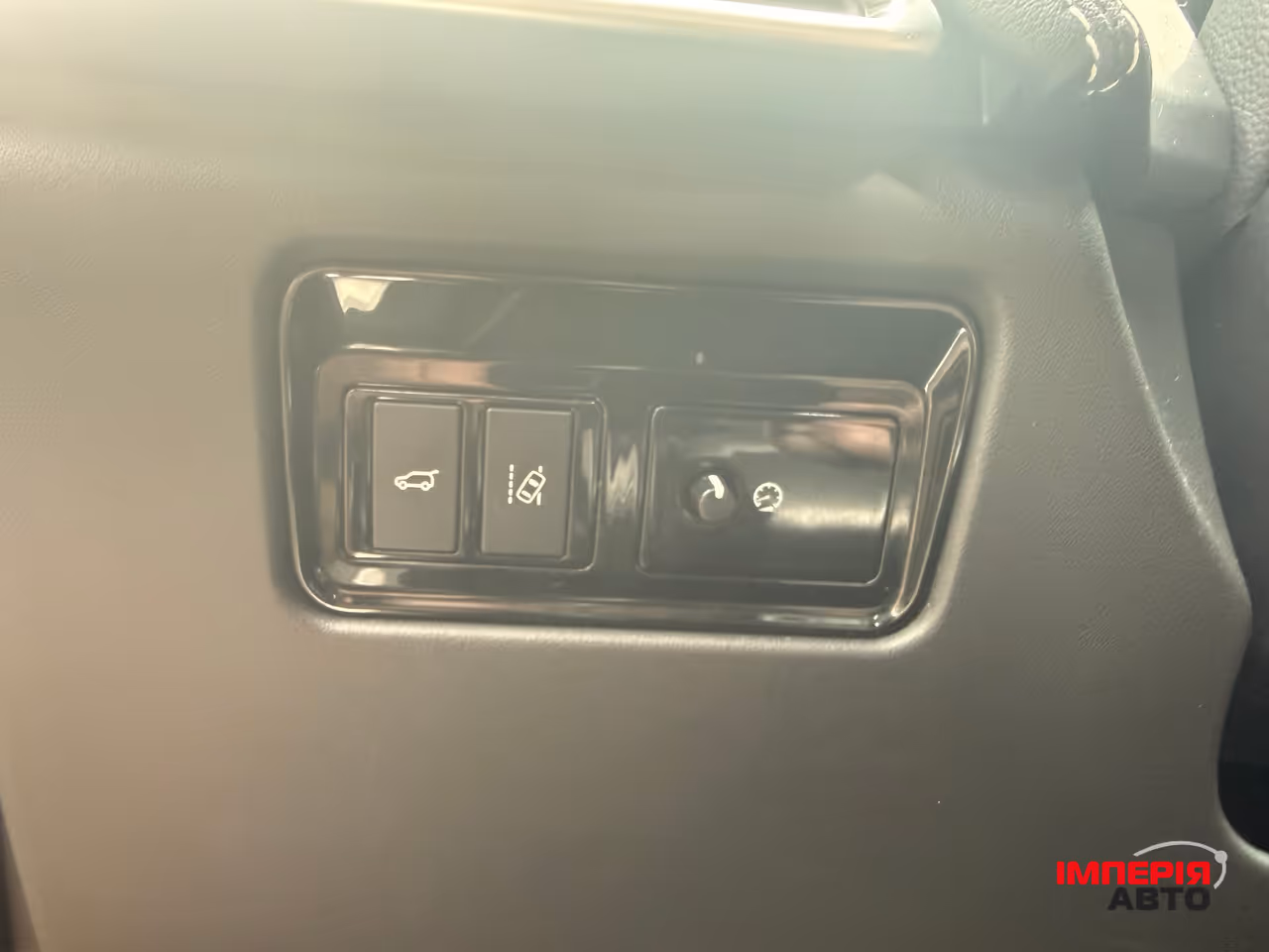 Jaguar F-Pace - фото 16
