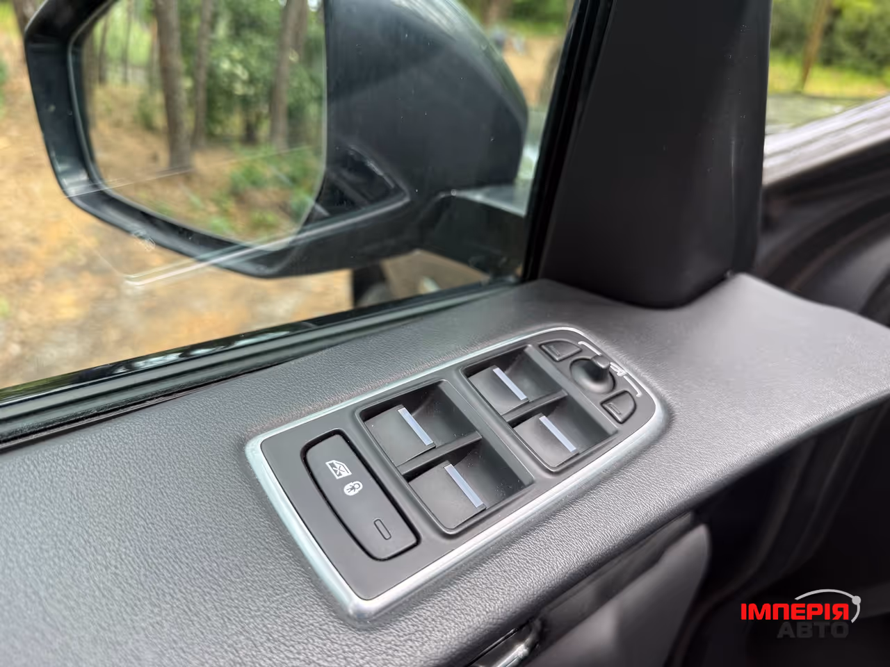 Jaguar F-Pace - фото 15