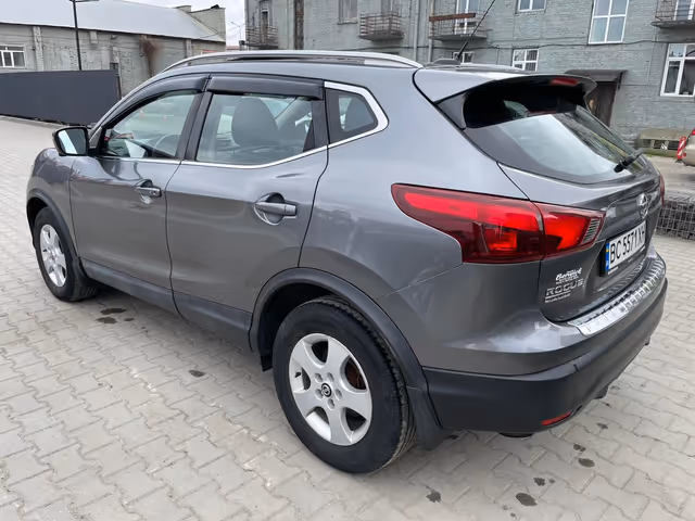 Nissan Rogue Sport - фото 5