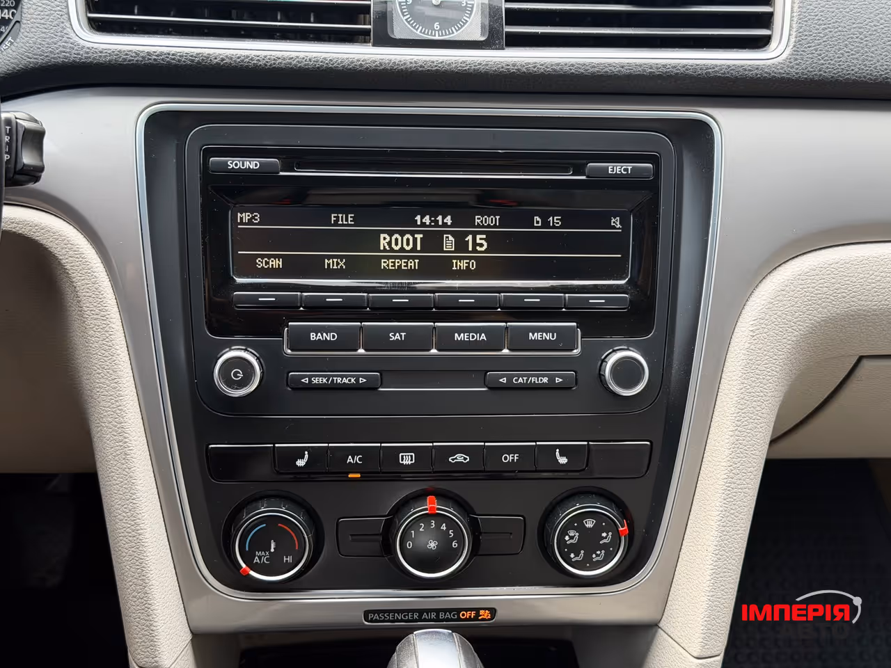 Volkswagen Passat USA/NMS - фото 22