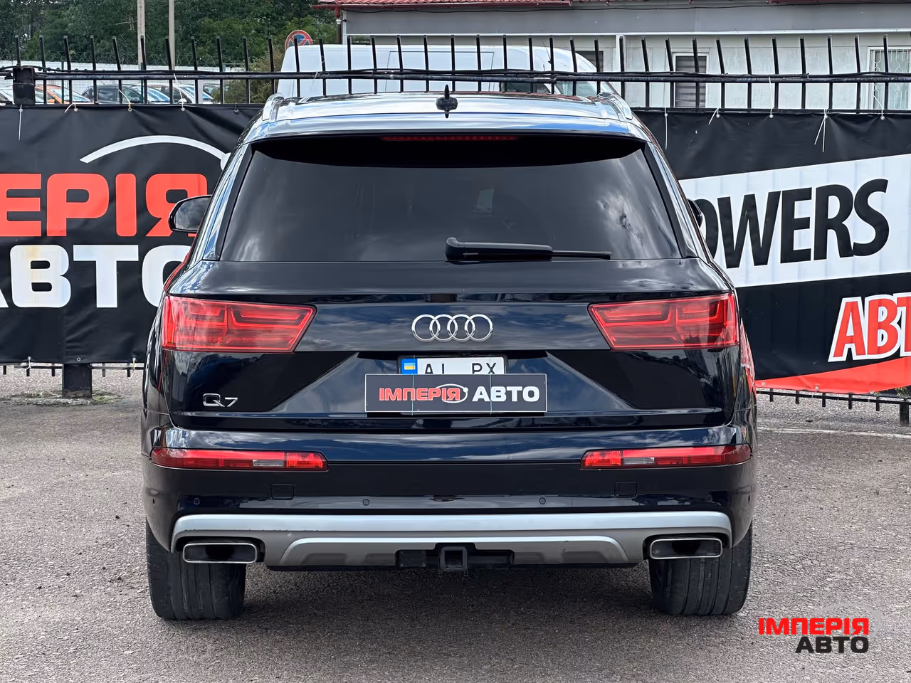 Audi Q7 - фото 4