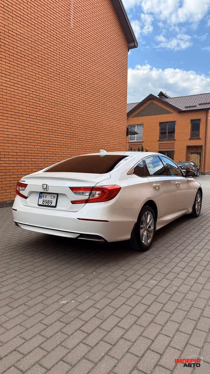 Honda Accord - фото 7