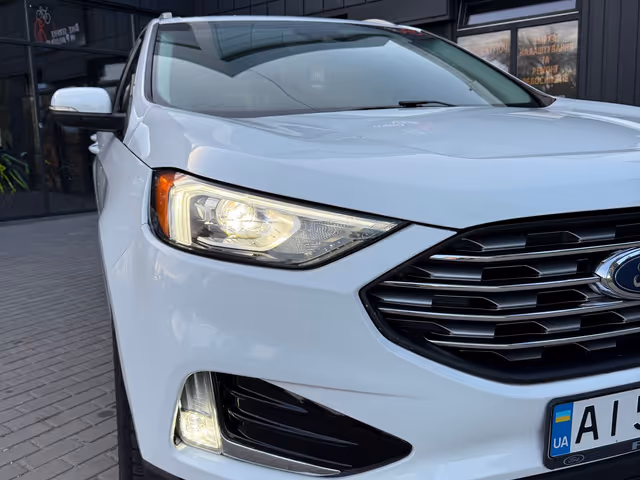 Ford Edge - фото 3