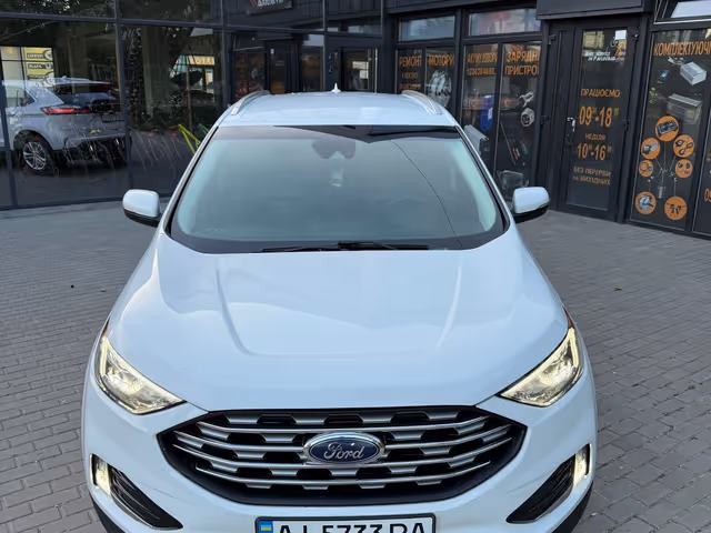 Ford Edge - фото 2