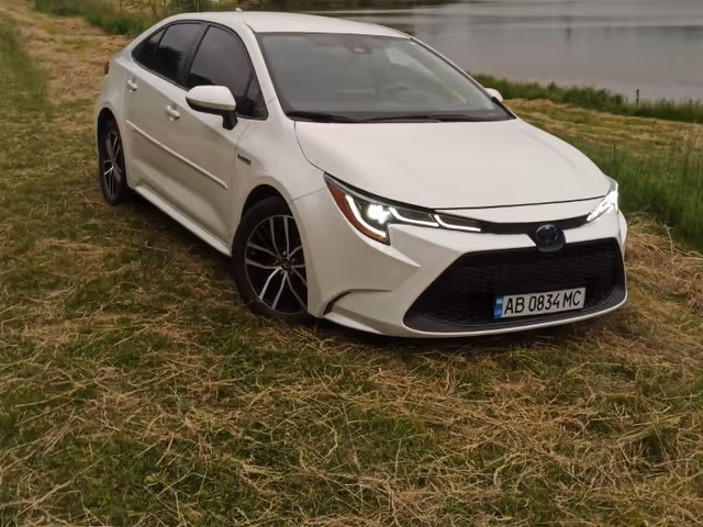 Toyota Corolla - фото 4