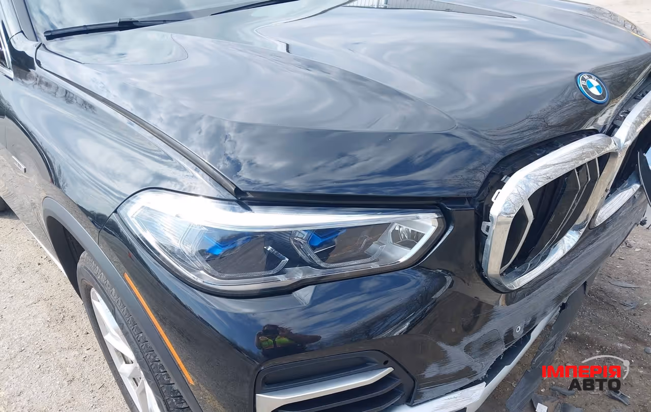 BMW X5 - фото 5