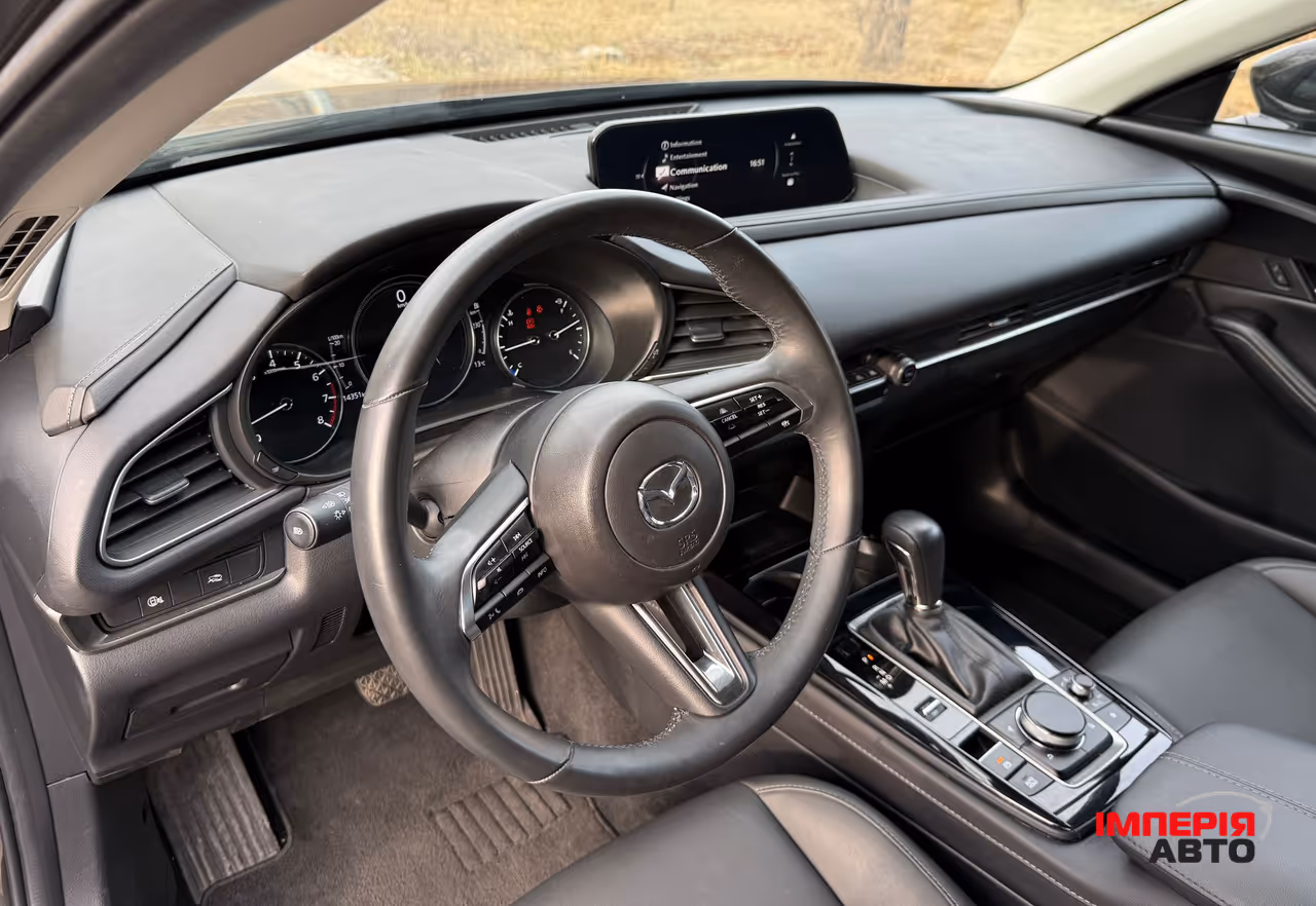 Mazda CX-30 - фото 19