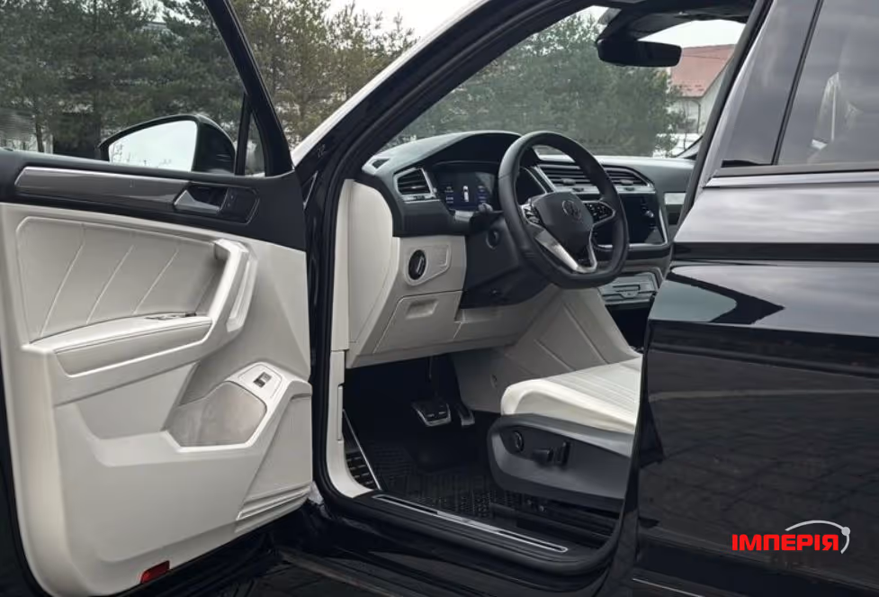 Volkswagen Tiguan - фото 5