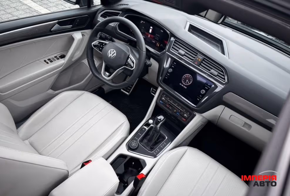 Volkswagen Tiguan - фото 6