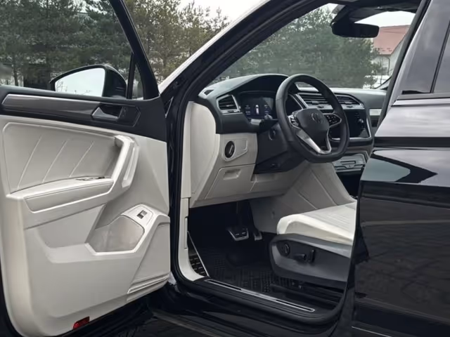 Volkswagen Tiguan - фото 5