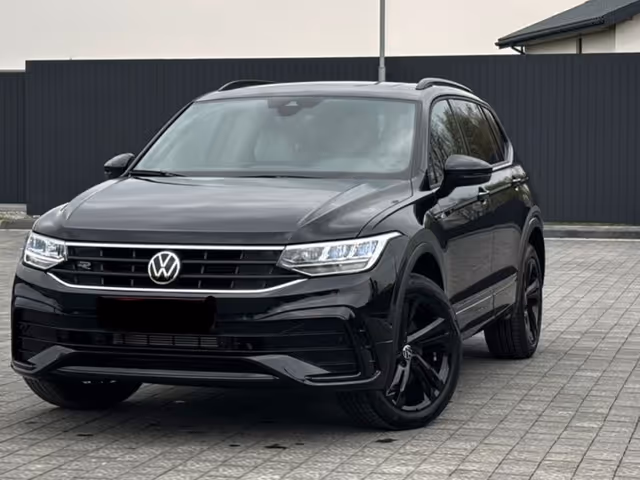 Volkswagen Tiguan - фото 2