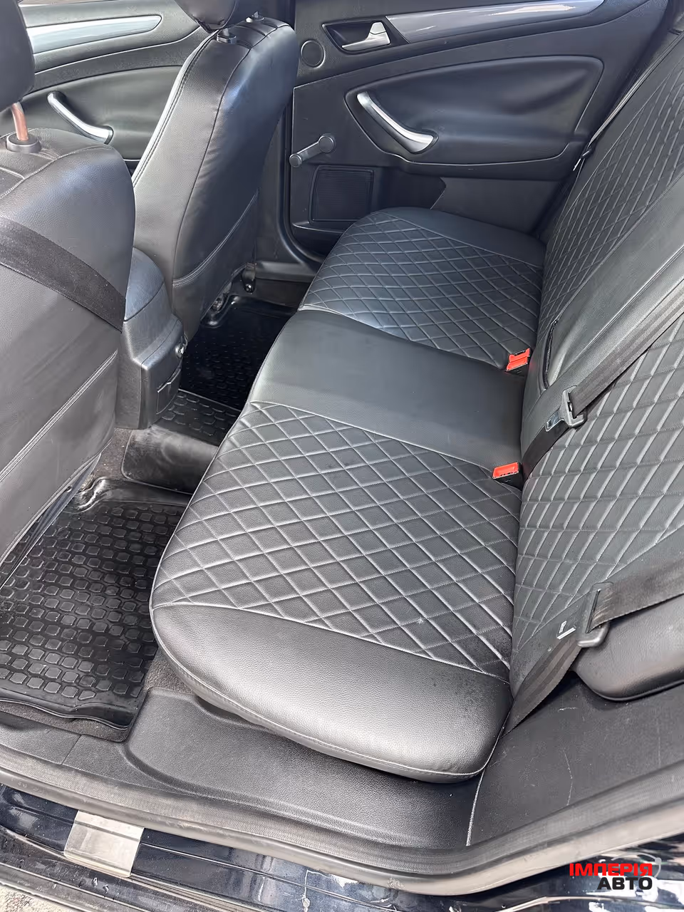 Ford Mondeo - фото 8