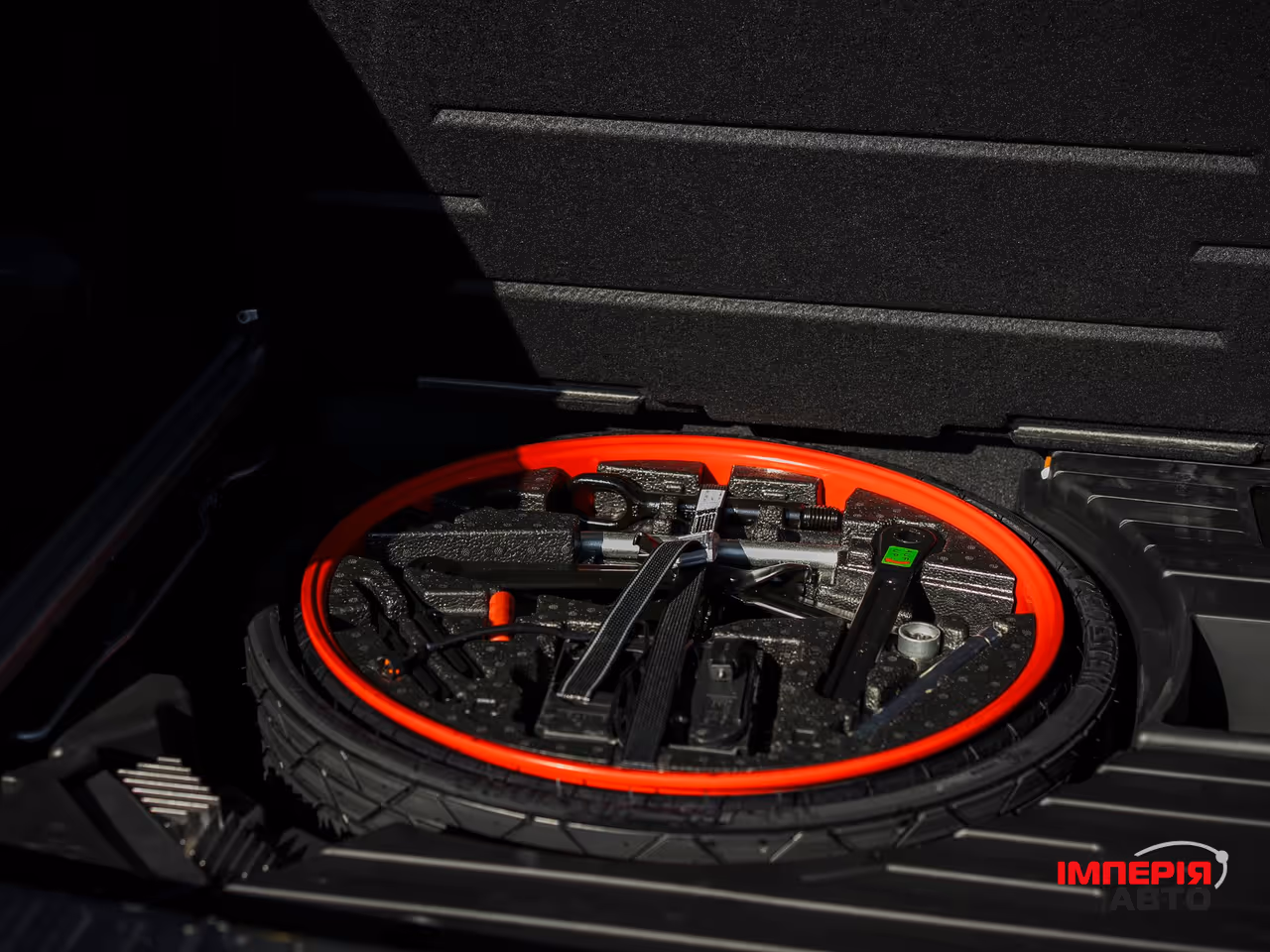 Porsche Cayenne - фото 15