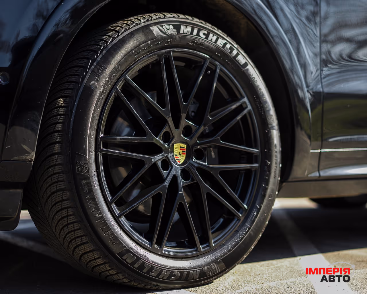 Porsche Cayenne - фото 4