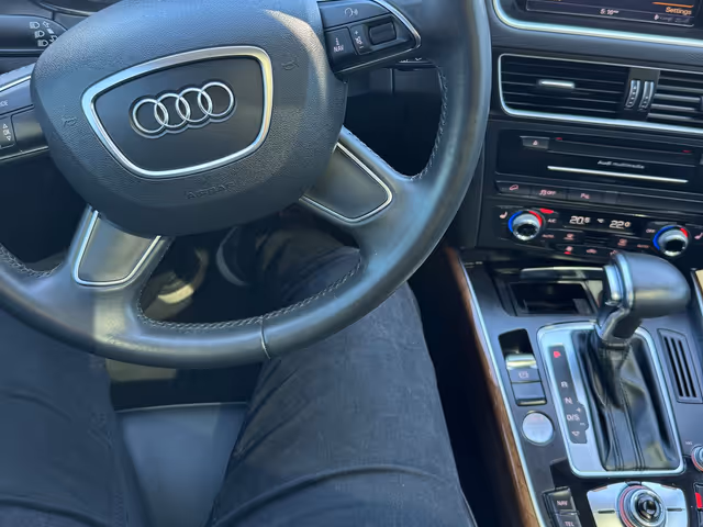 Audi Q5 - фото 5