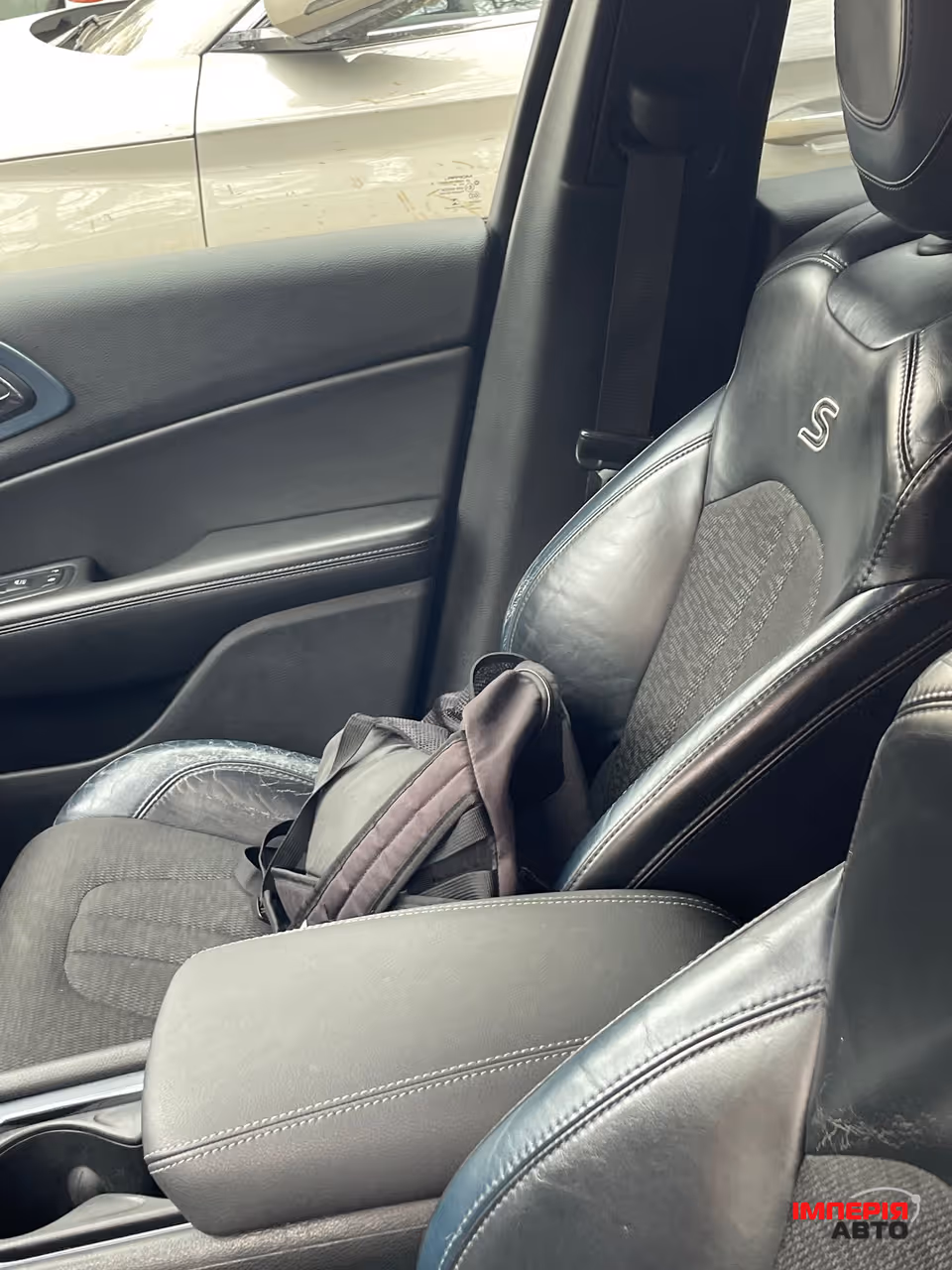 Chrysler 200 - фото 8