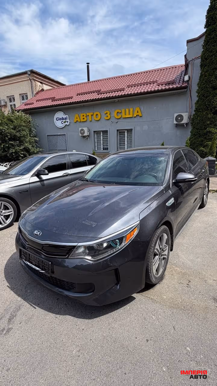 Kia Optima - фото 4