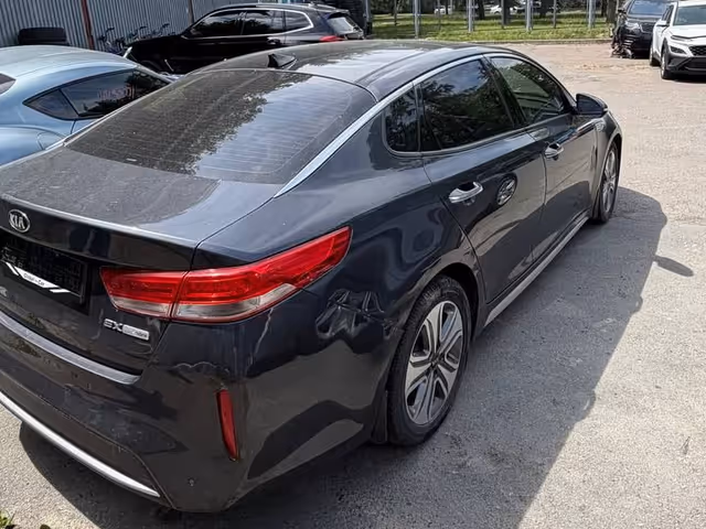 Kia Optima - фото 2