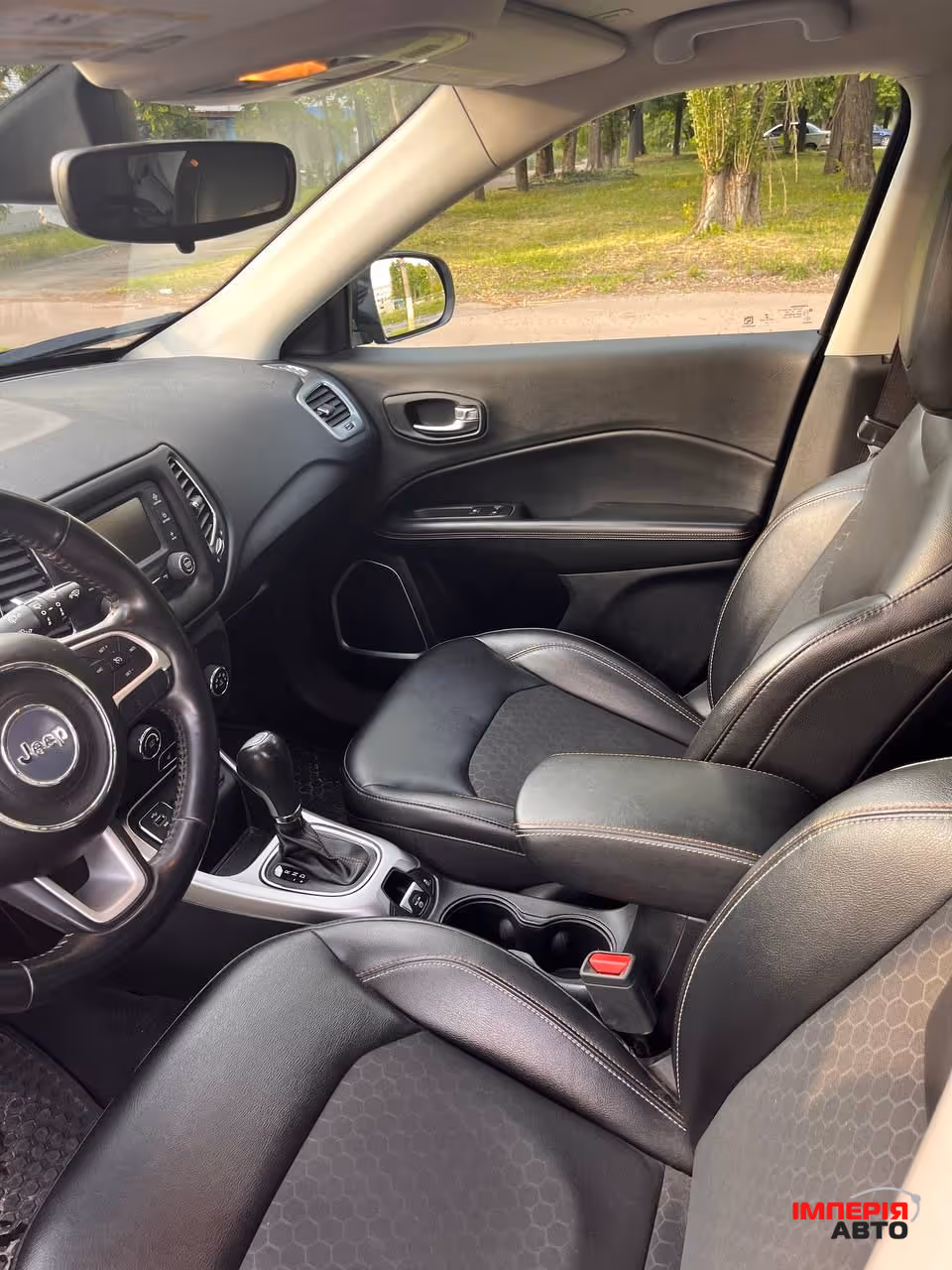 Jeep Compass - фото 9