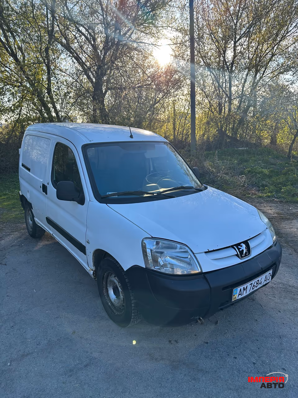 Peugeot Partner - фото 4
