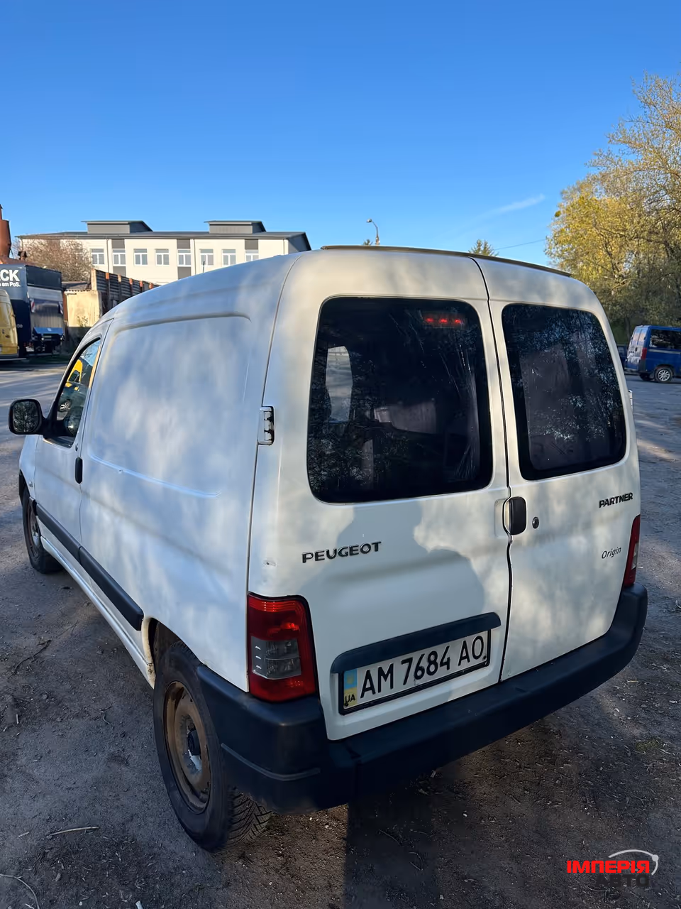 Peugeot Partner - фото 7