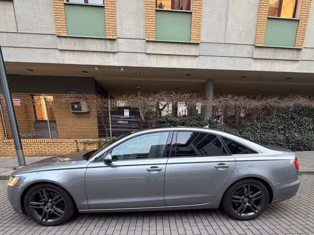 Audi A6 - фото 4