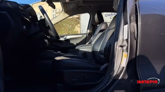 Ford Escape - фото 9