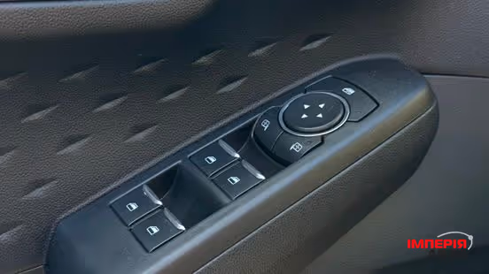 Ford Escape - фото 8
