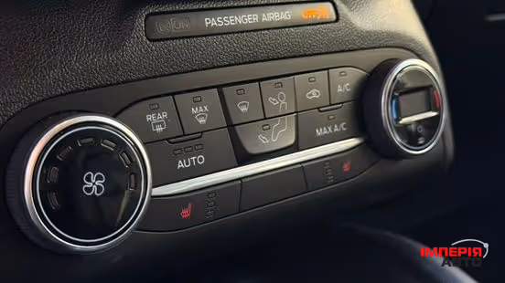 Ford Escape - фото 31